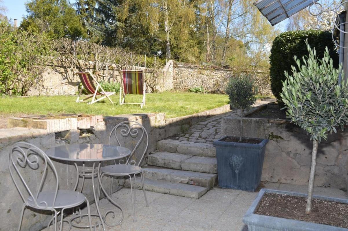 Bed and Breakfast Le Magnolia La Croix-en-Touraine Экстерьер фото